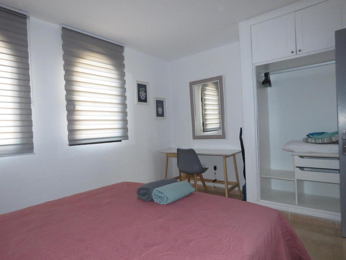 Casa Mona Apartment คอร์ราเลโฮ ภายนอก รูปภาพ