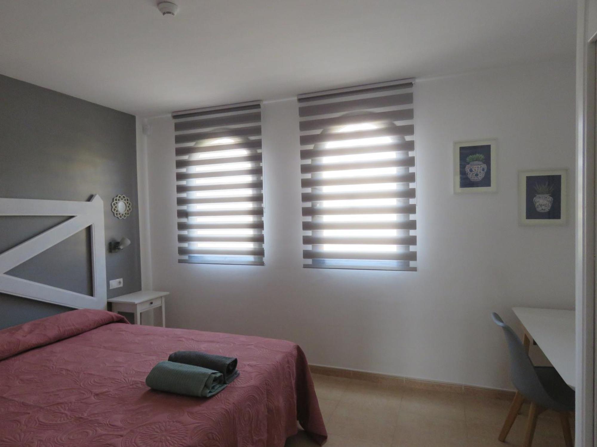 Casa Mona Apartment คอร์ราเลโฮ ภายนอก รูปภาพ